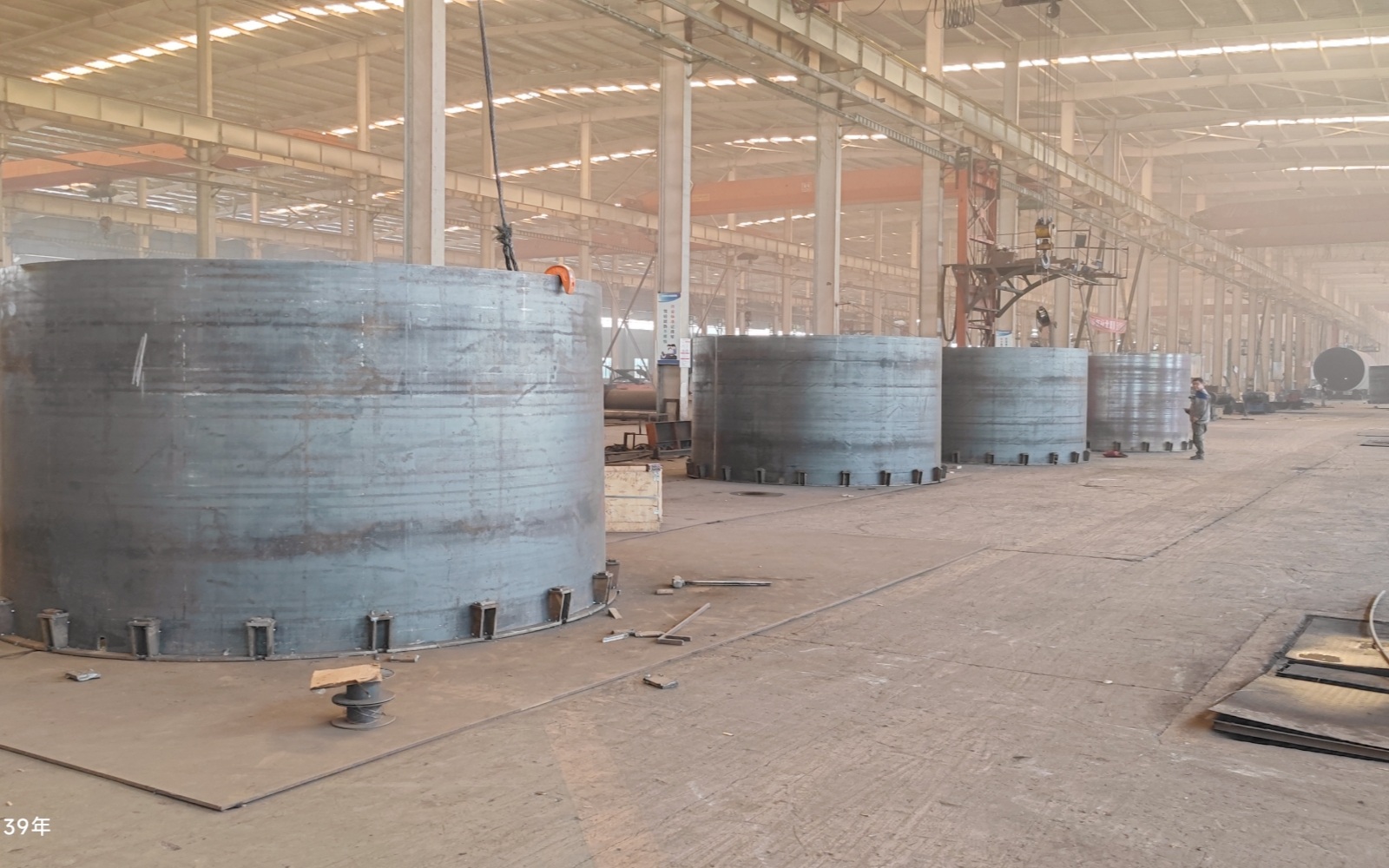 儲(chǔ)罐容器_壓力容器_低溫儲(chǔ)罐_菏澤花王壓力容器